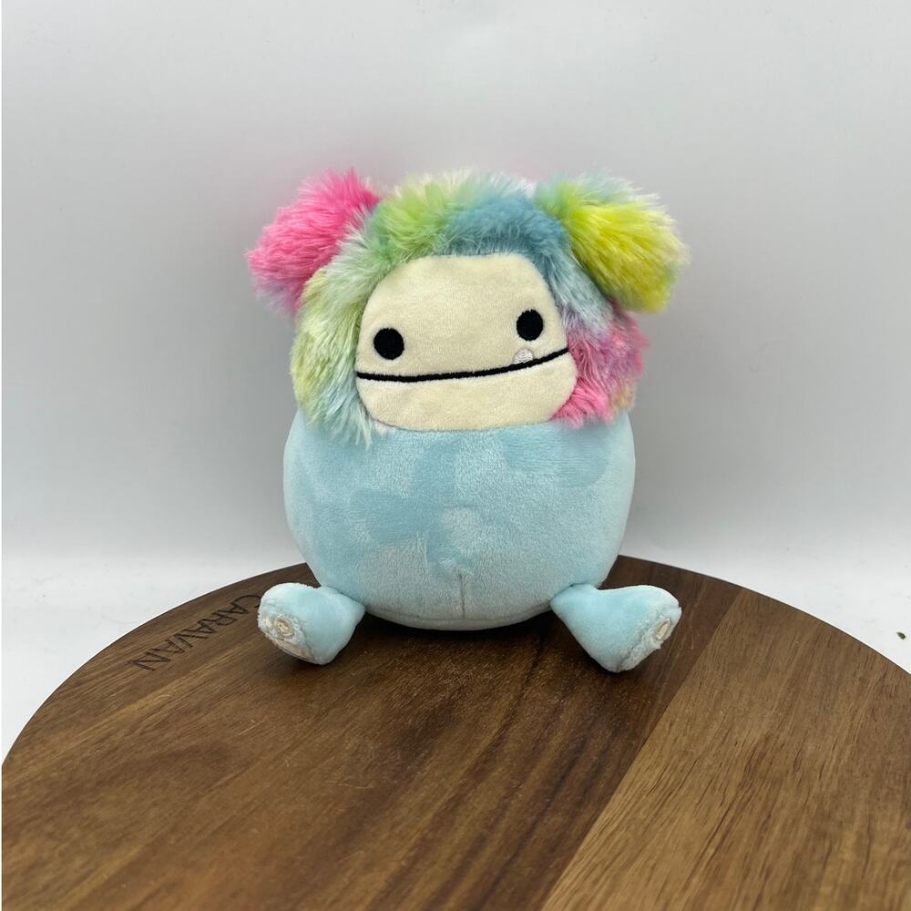 Squishmallows Zozo Bigfoot 5” Blue Rainbow Plush
